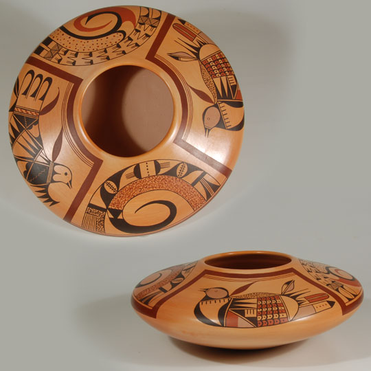 Mark Tahbo Pottery - C4096A